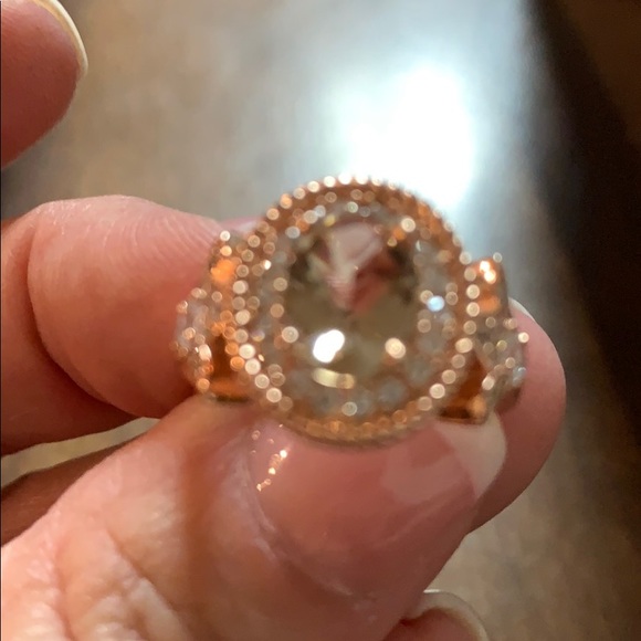 Morganite Ring new without tags - Picture 6 of 7